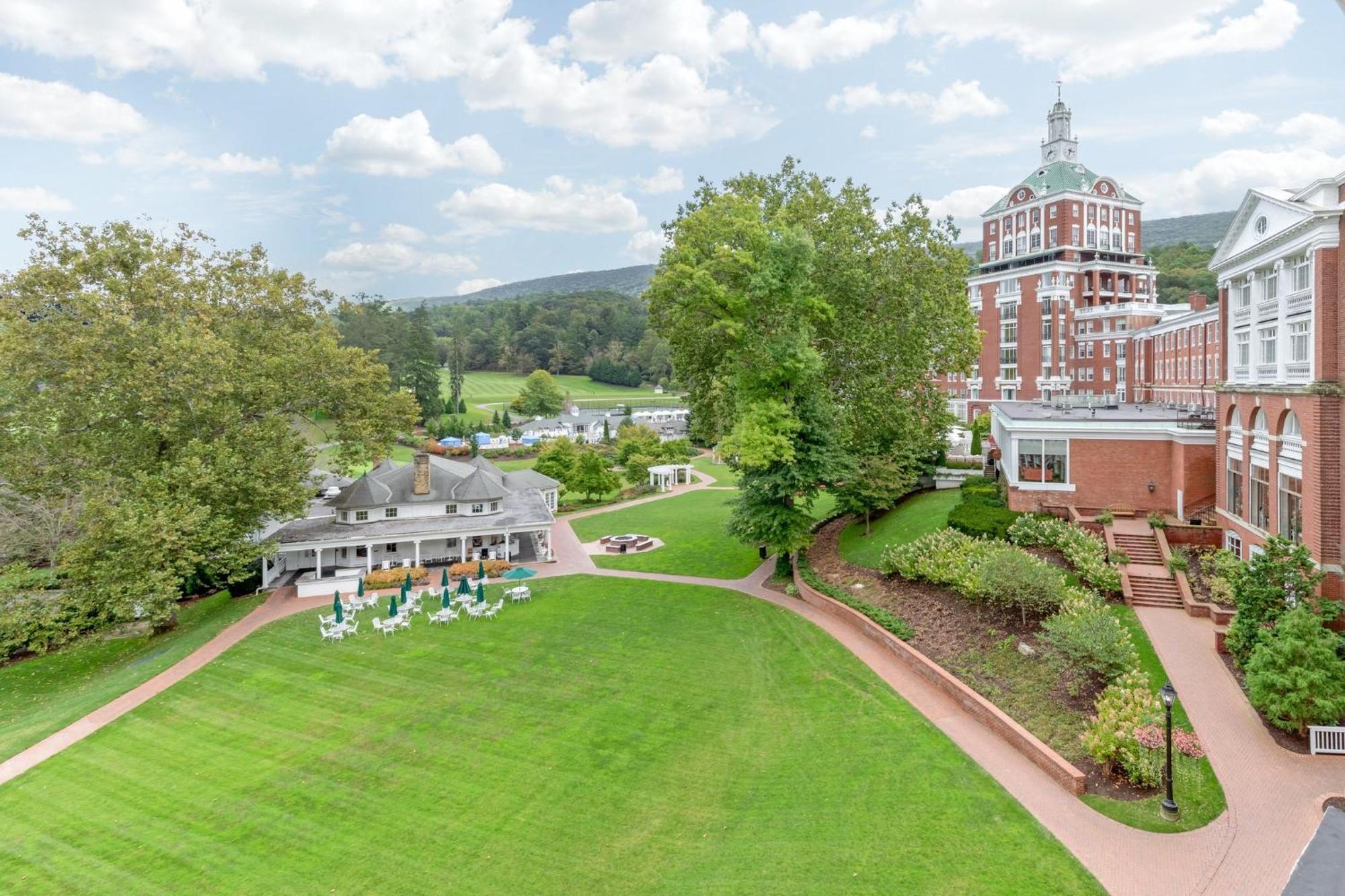The Omni Homestead Resort & Spa Hot Springs Extérieur photo