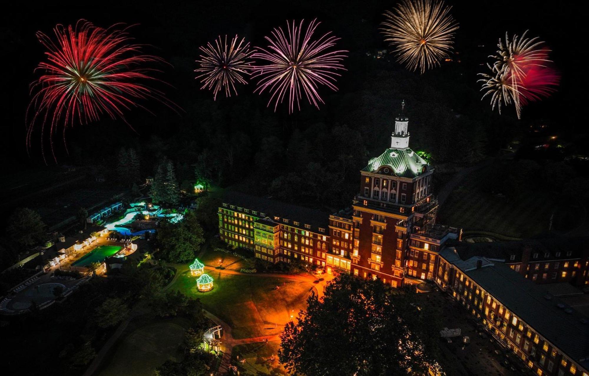 The Omni Homestead Resort & Spa Hot Springs Extérieur photo